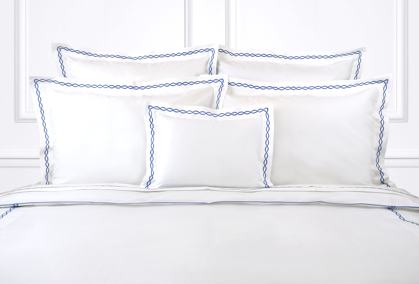 Lacet Blue Emb. Bed Linens