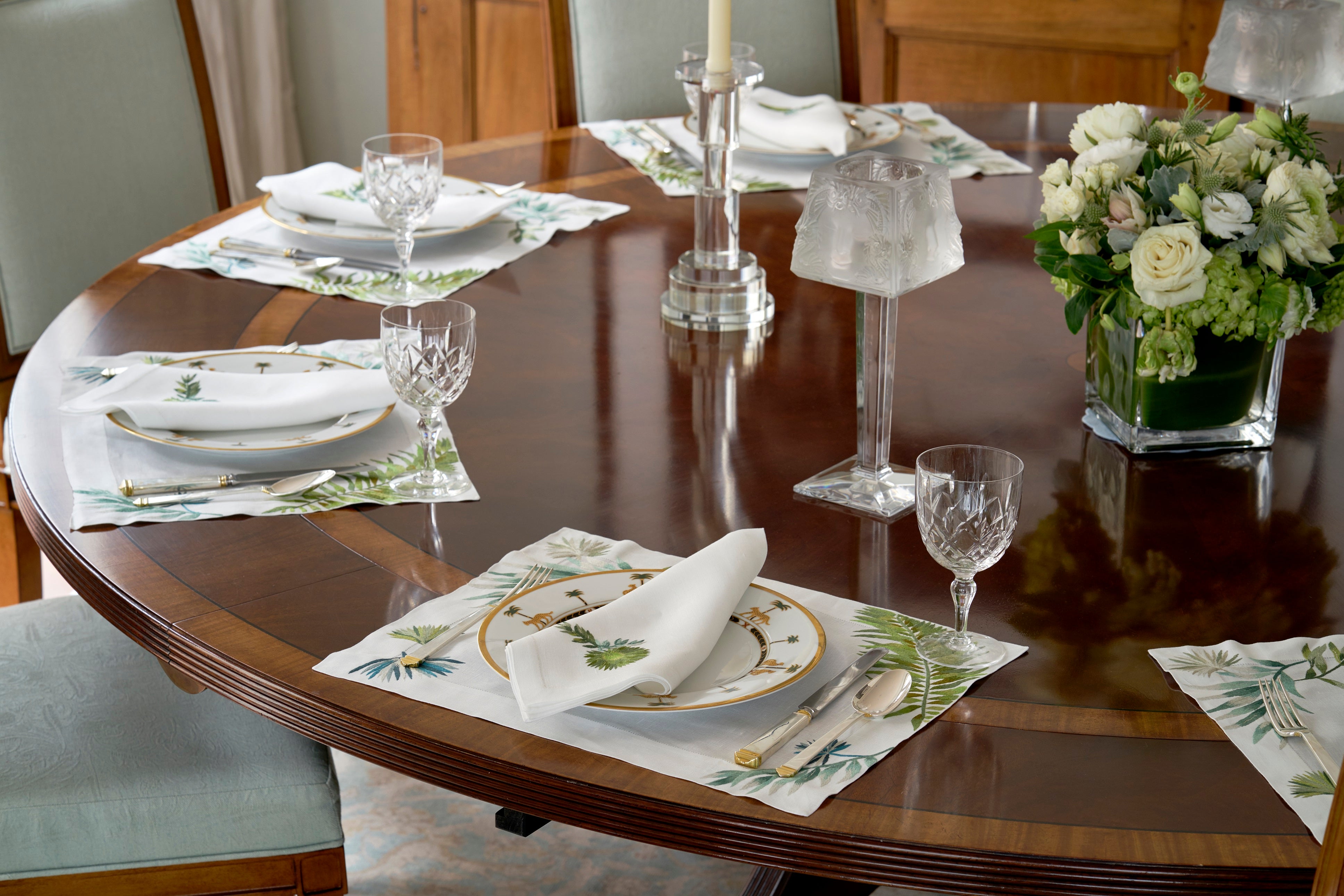 Tempête Tropicale Emb. Placemat/Napkin Sets