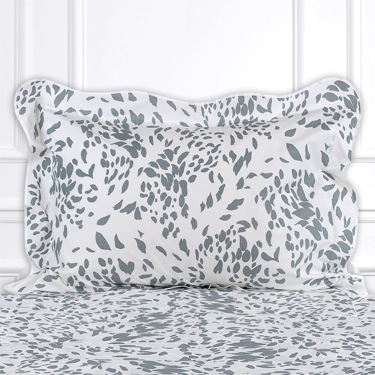 Alizée Grey Bed Linens