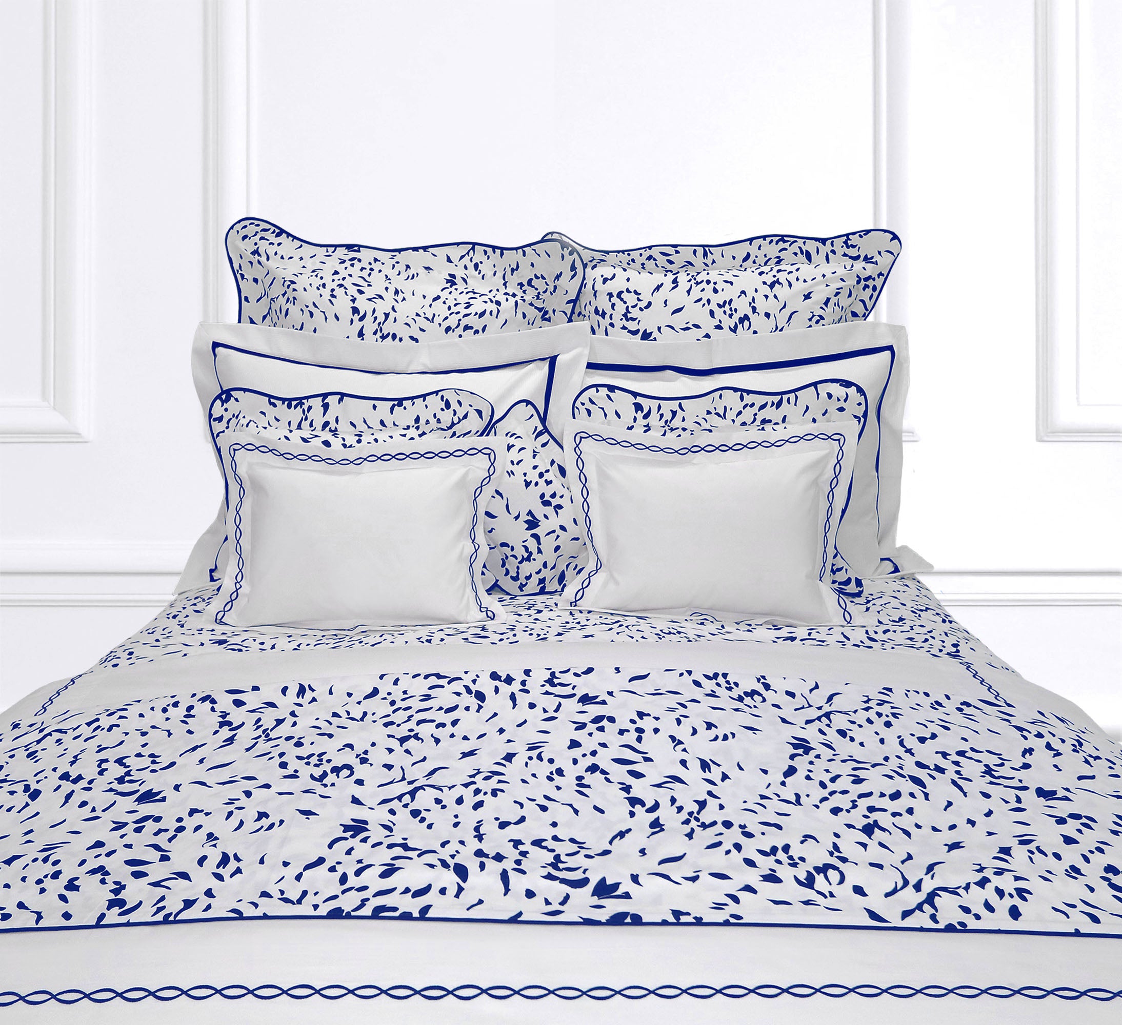 Alizée Navy Bed Linens