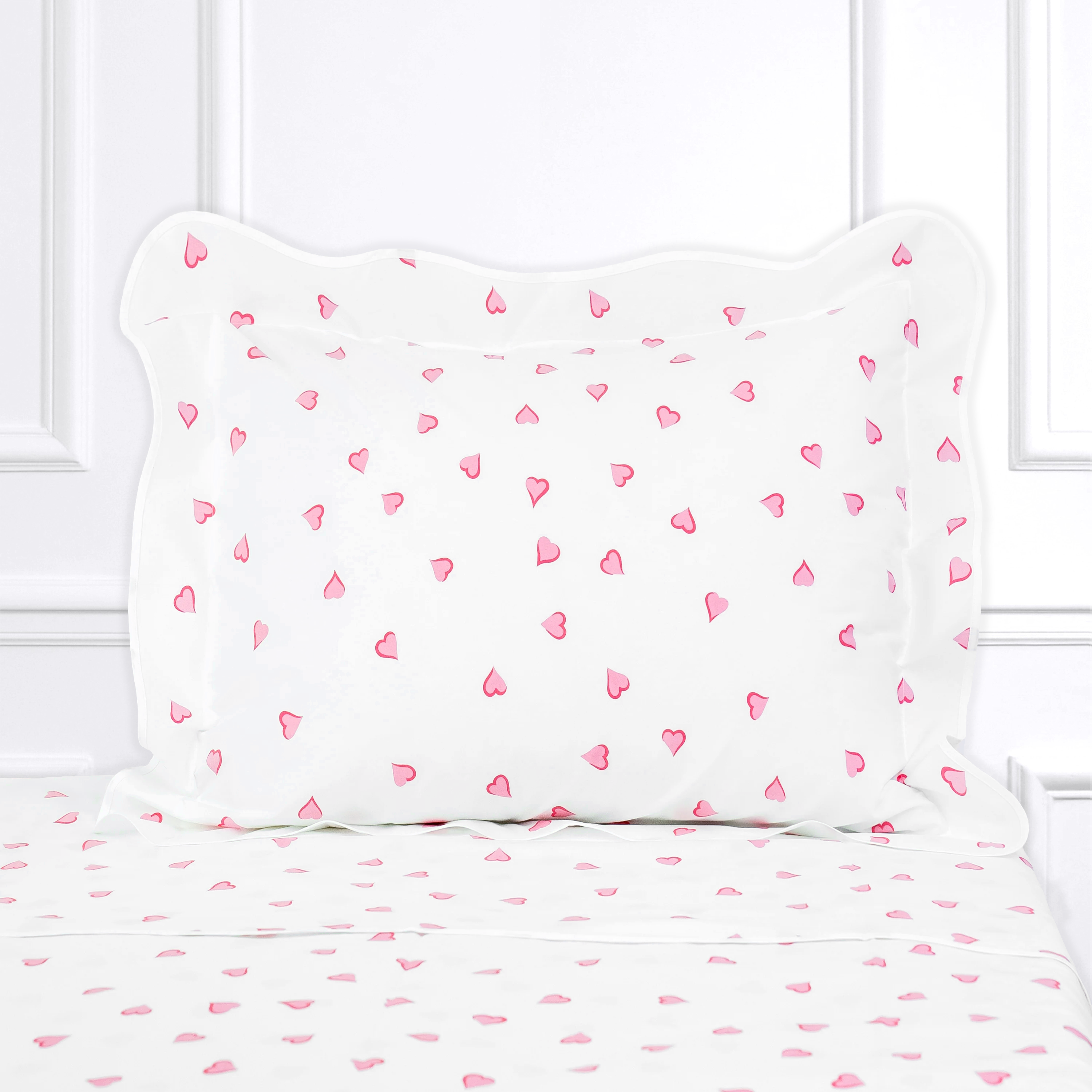 Coeurs Pink Bed Linens