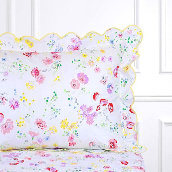 Fleurs d'Avril Scallop Bed Linens