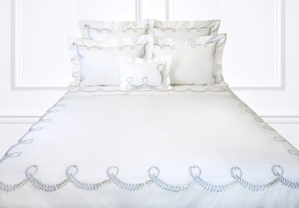 Guirlande de Lierre Silver/Grey Emb. Bed Linens