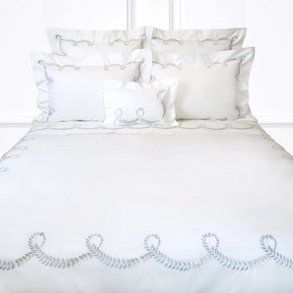 Guirlande de Lierre Silver/Grey Emb. Bed Linens