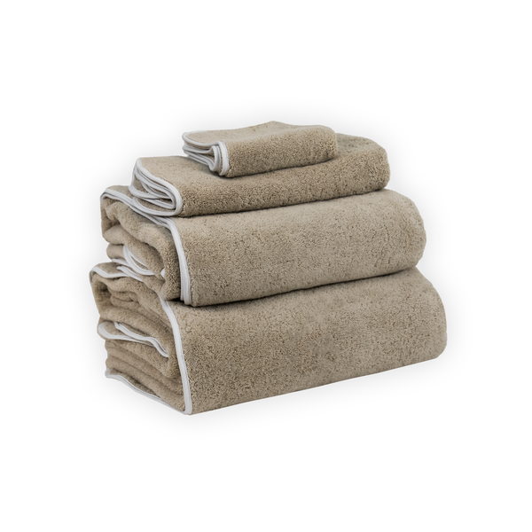 Solid #20 Pebble / Wavy White Towels