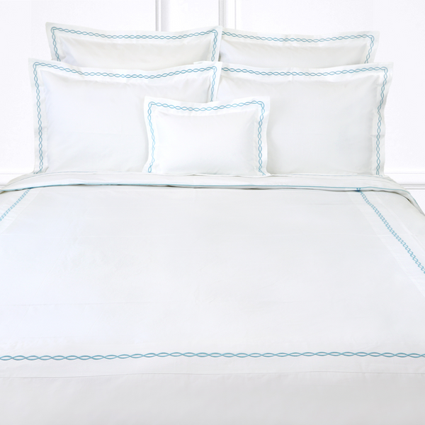 Lacet DP Blue Emb. Bed Linens