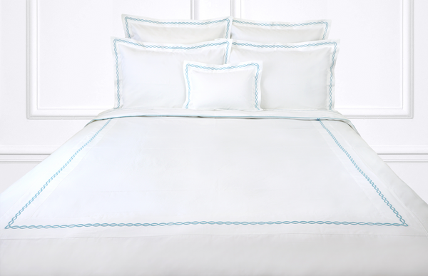 Lacet DP Blue Emb. Bed Linens