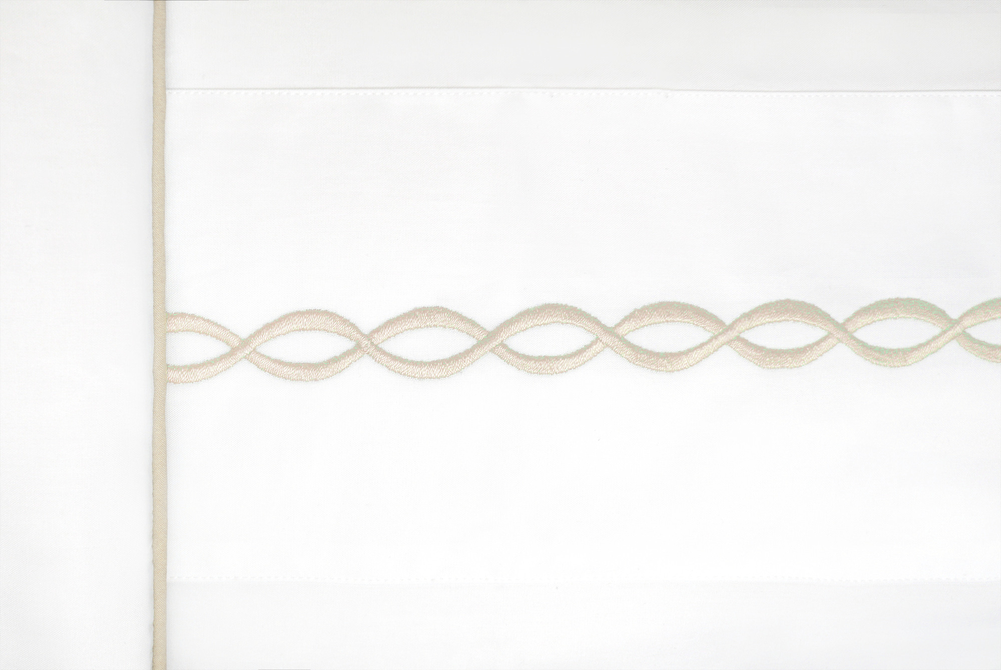 Lacet Ivory Emb. Bed Linens