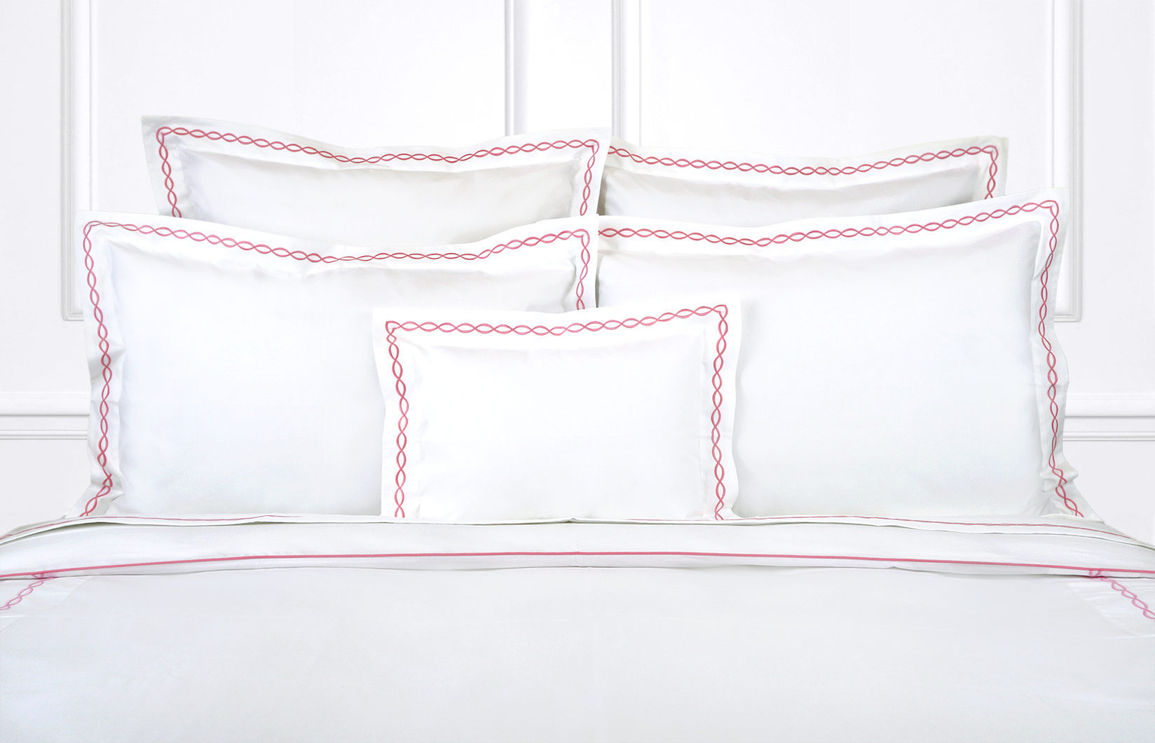 Lacet 206 Pink Emb. Bed Linens