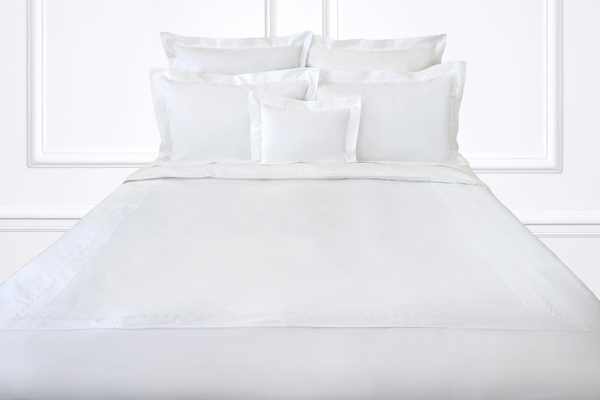 Lacet White Emb. Bed Linens