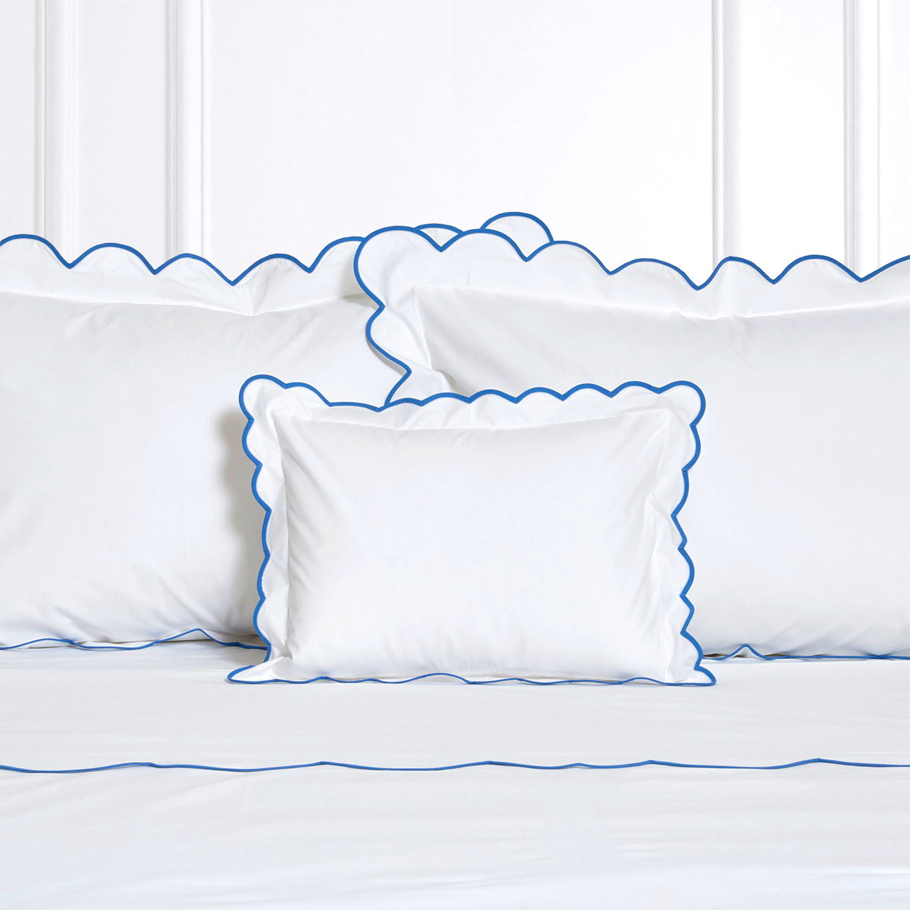 White with #45 Blue Scallop Bed Linens