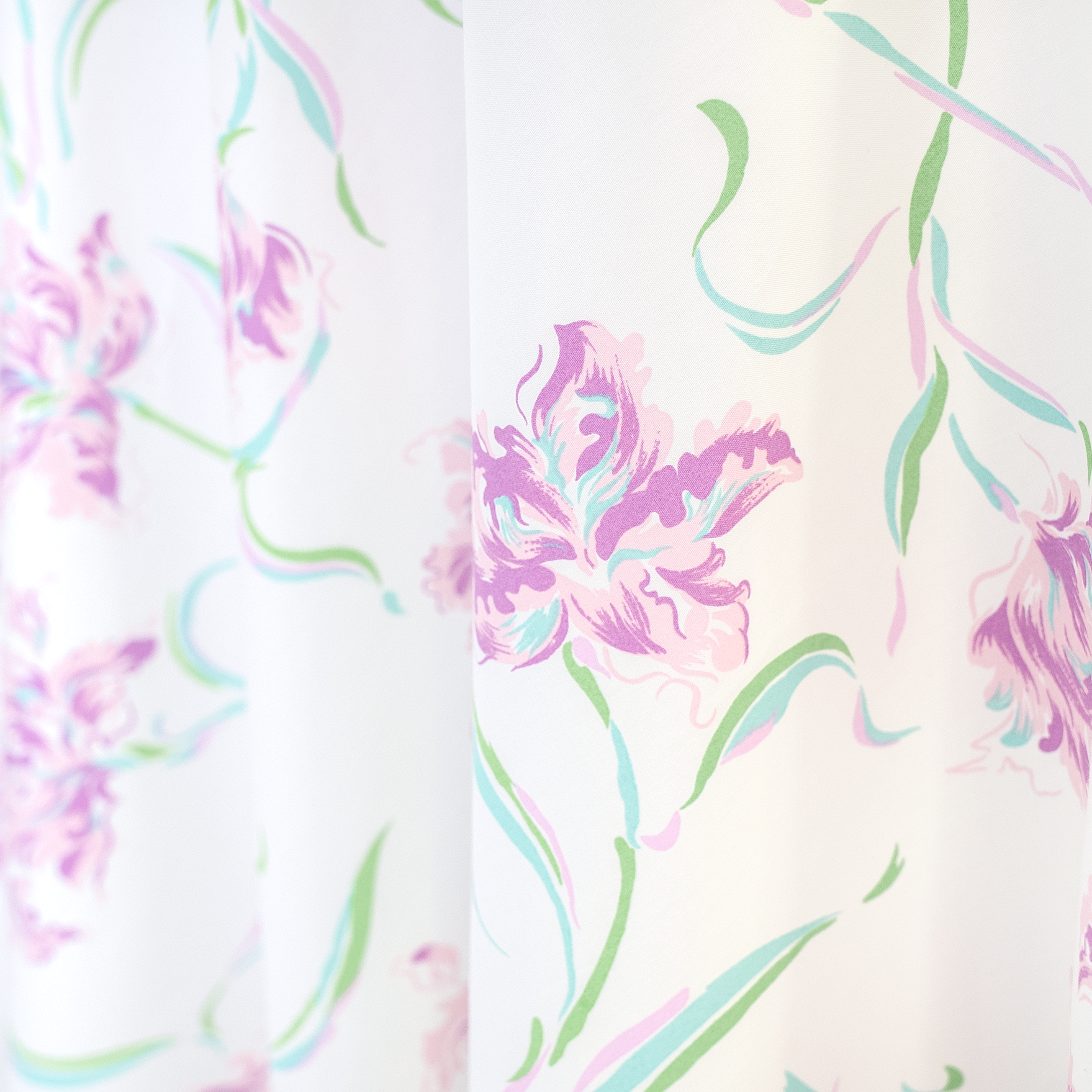 Tulipe Perroquet Lavender Printed Tablecloths