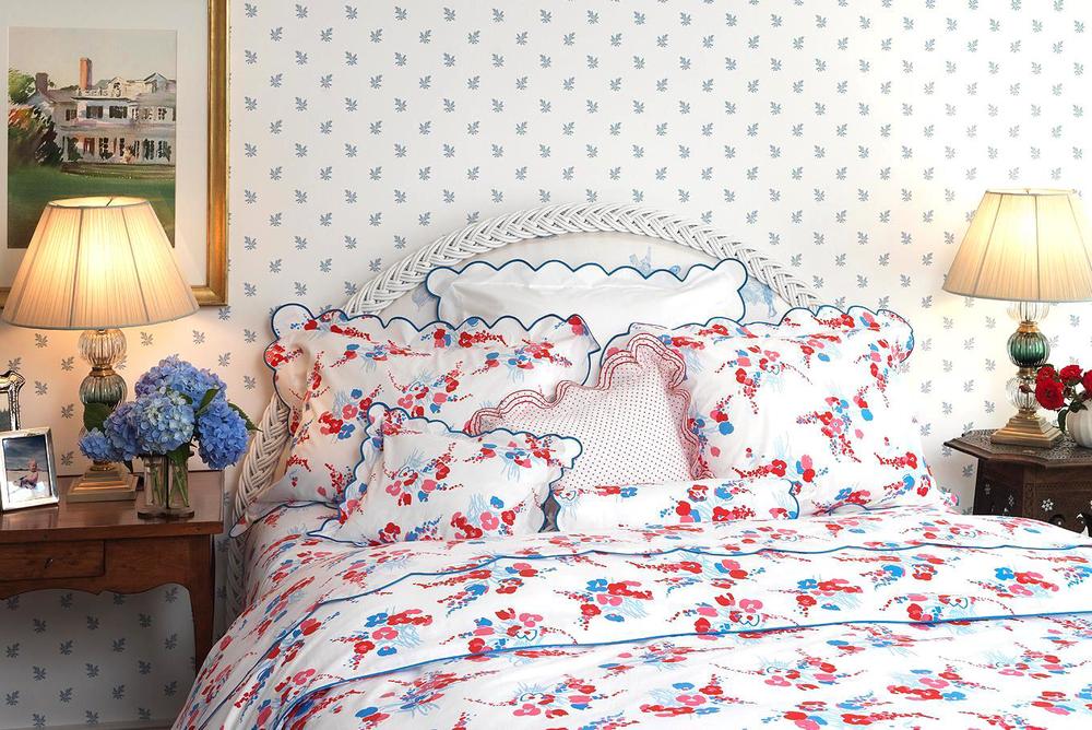 – D Red/Blue Linens Bed Demoiselles Porthault