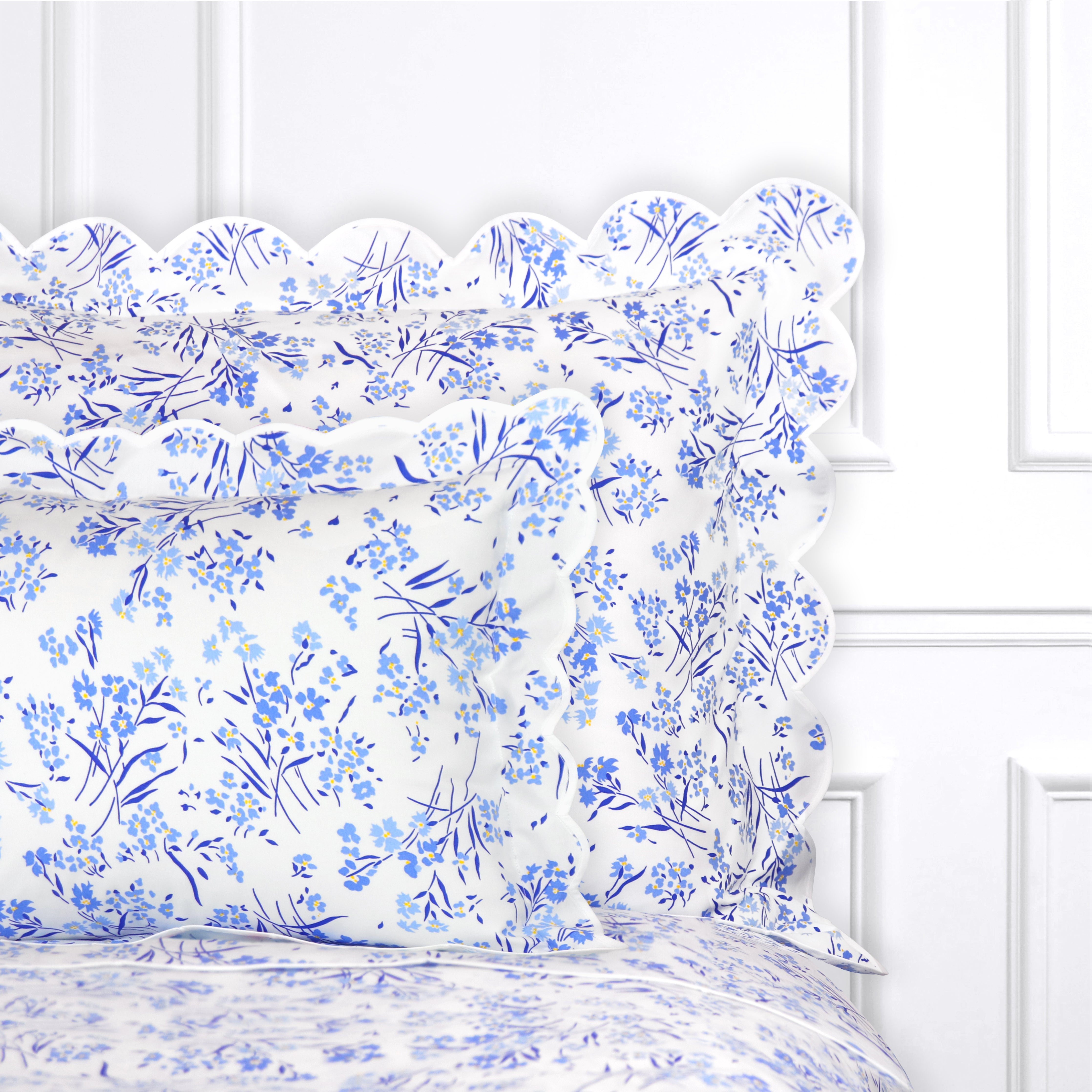Fleurs des Champs Blue Bed Linens