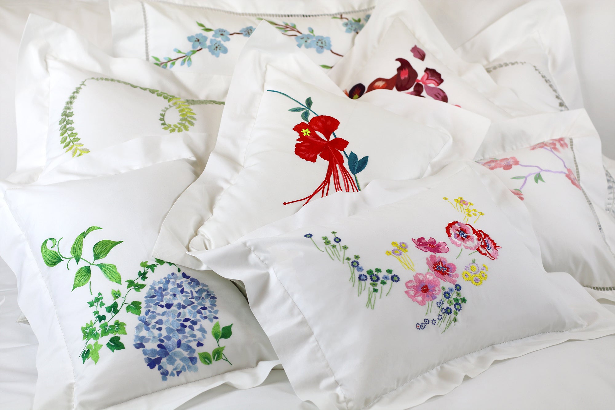 Fleurs d'Avril Emb. Bed Linens