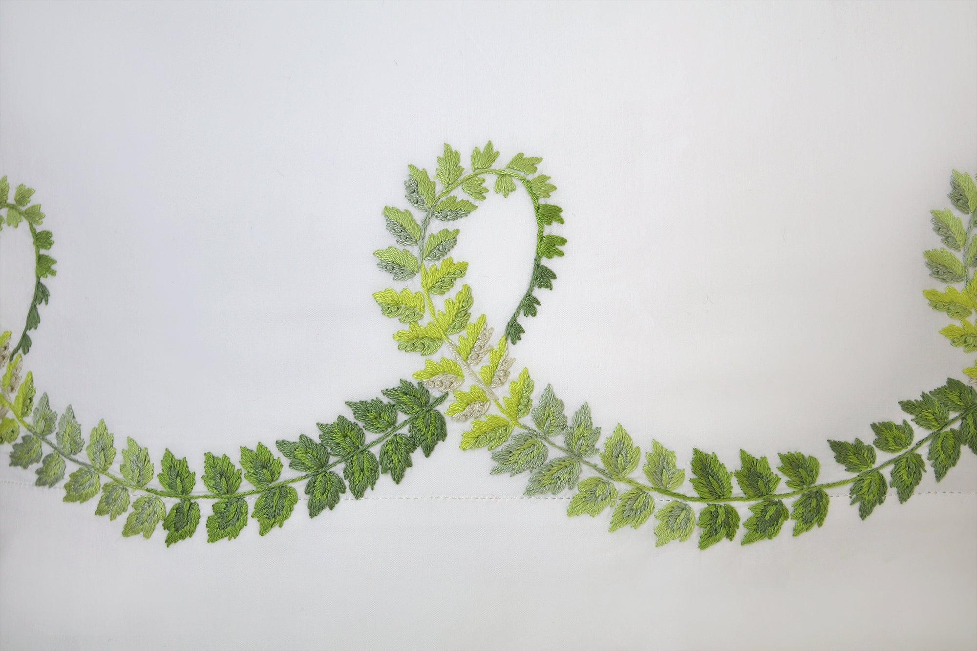 Guirlande de Lierre Green Emb. Bed Linens