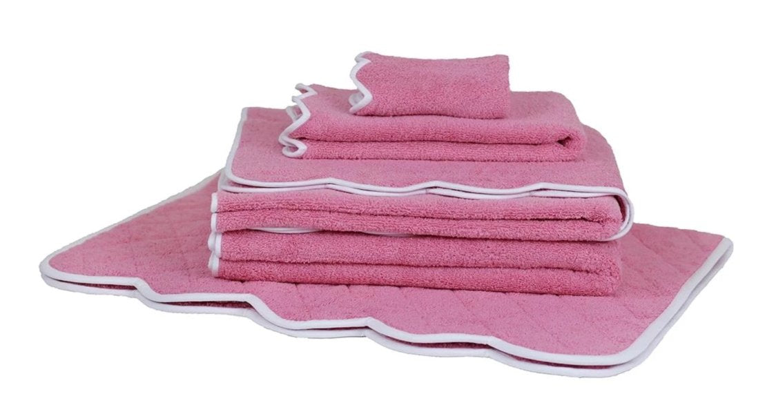 Solid #206 Pink / Scallop White Towels