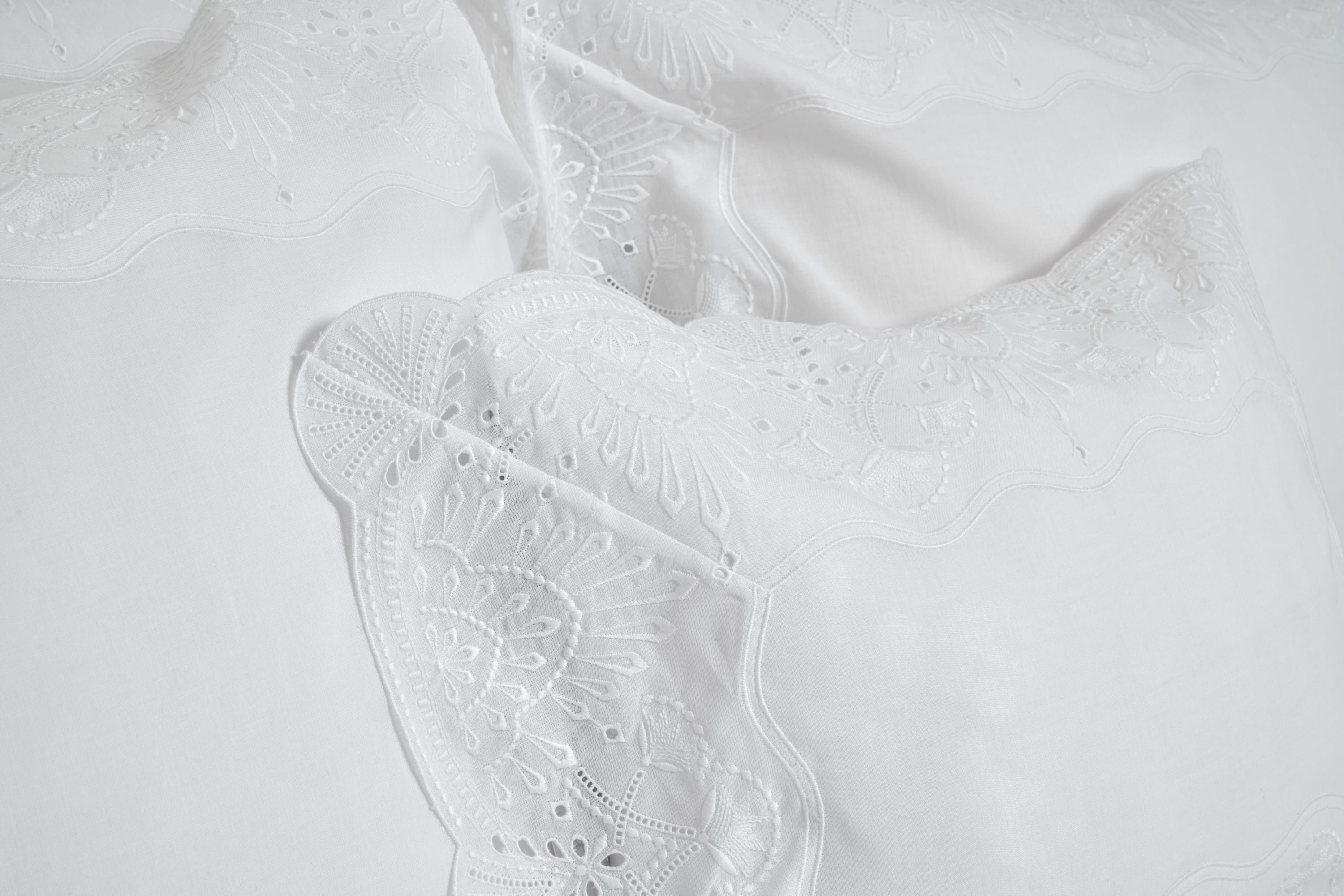 Louxor Voile Bed Linens