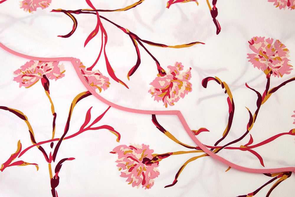 Carnations Pink/Burgundy Bed Linens