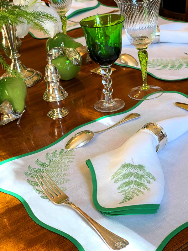 Feuilles 绿色/银色 Emb。餐垫/餐巾套装