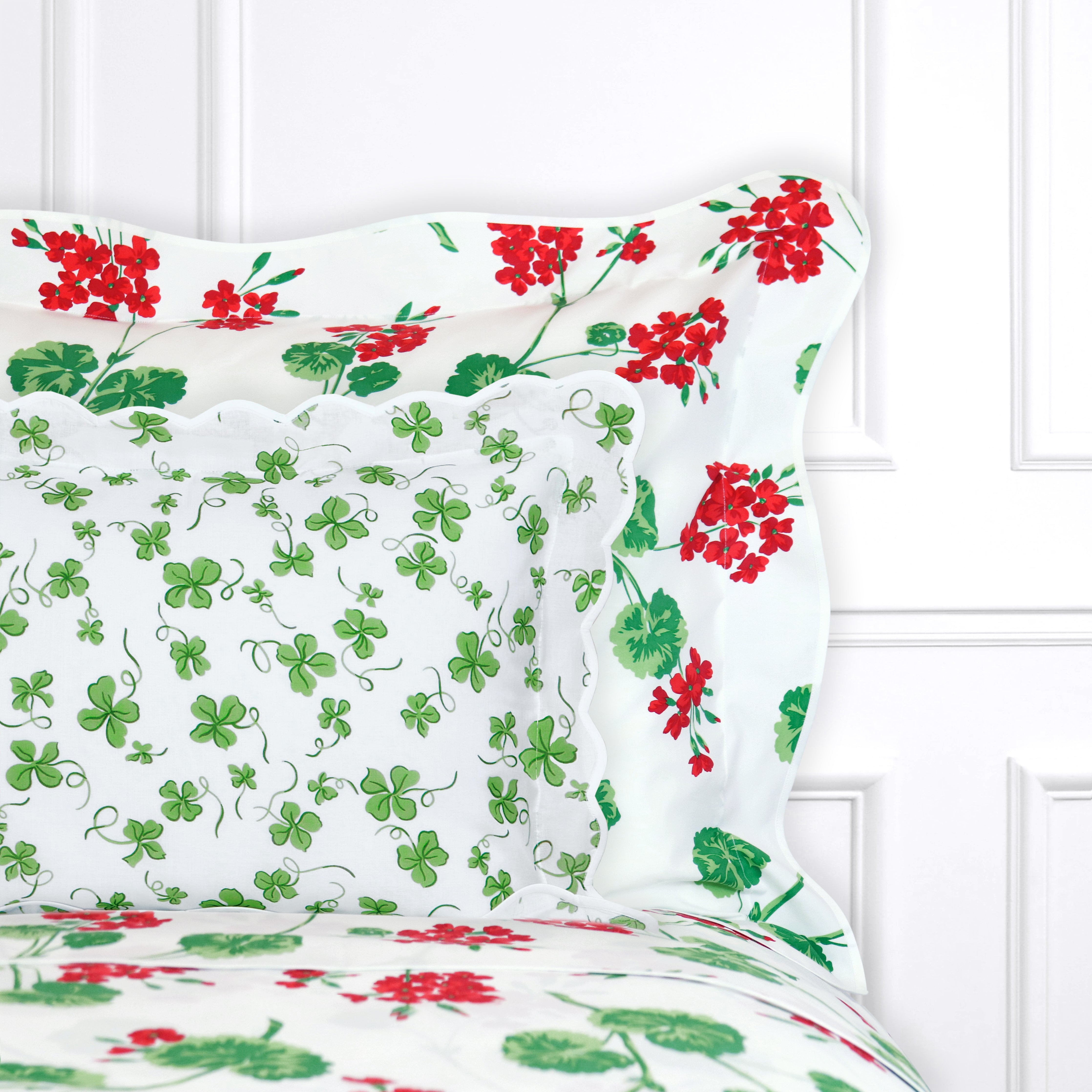 Géraniums Red Bed Linens