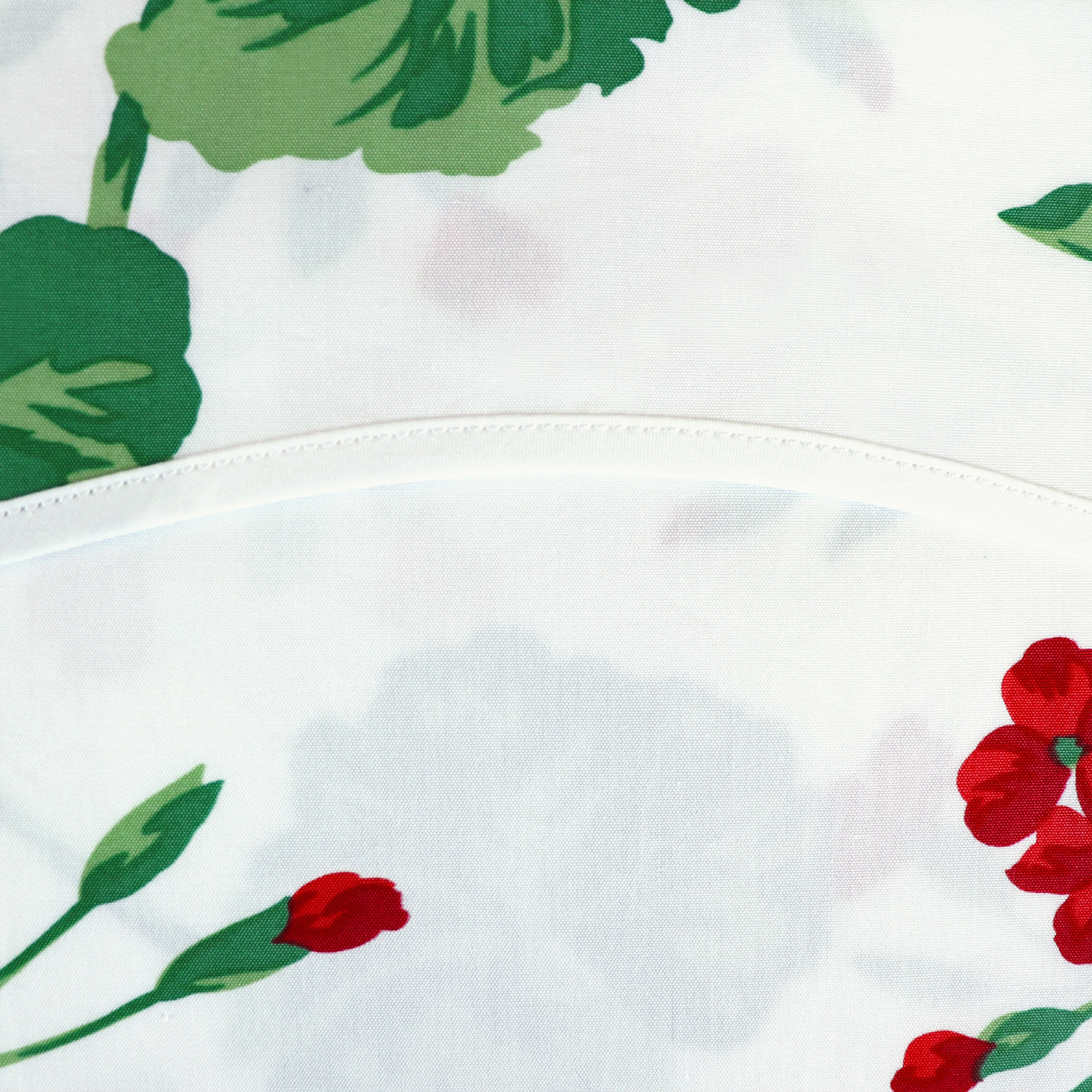 Géraniums Red Bed Linens